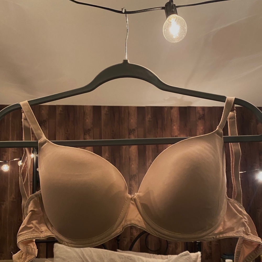 Victoria Secret Pink 34D Tan T-Shirt Bra